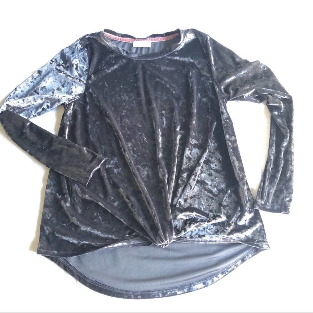 Altar’d State grey crushed velvet L/S top